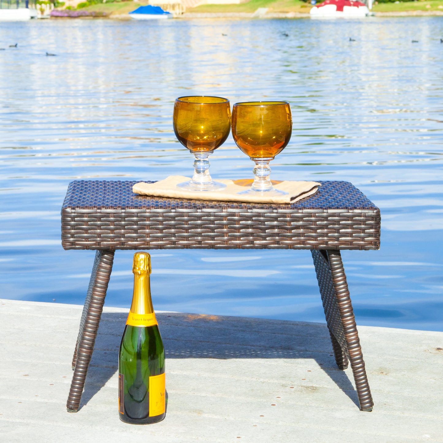 SALEM PE WICKER SNACK TABLE