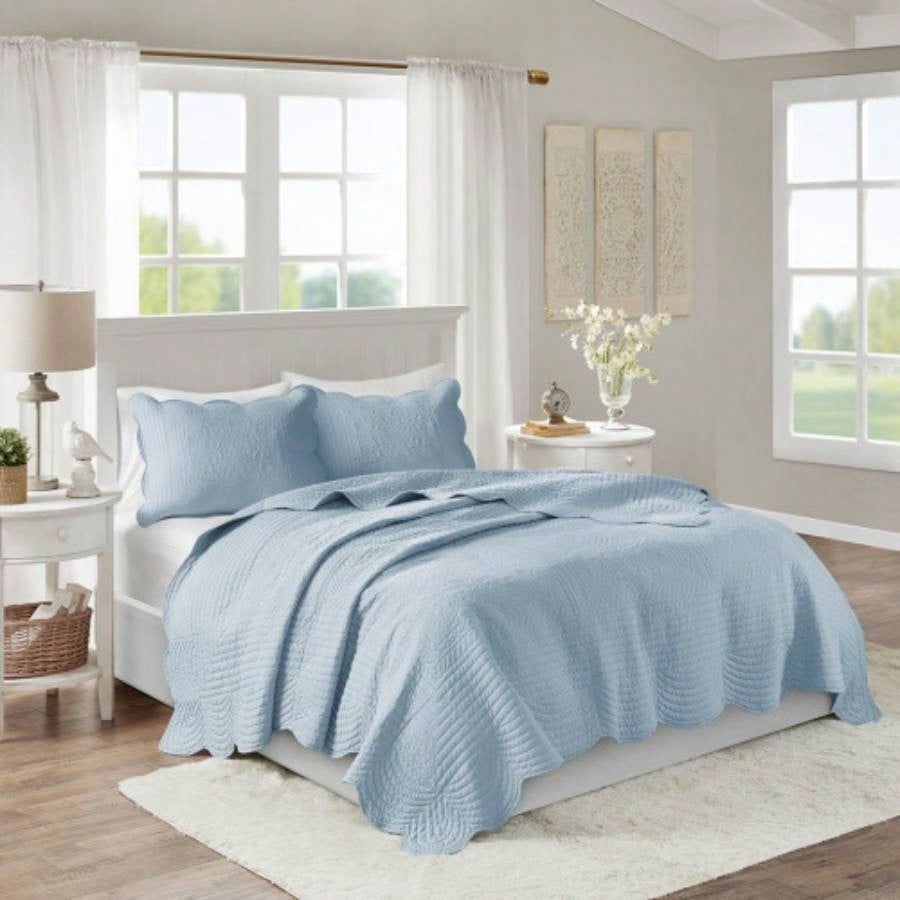 3 Piece Reversible Scalloped Quilt Set Seafoam King/Cal King