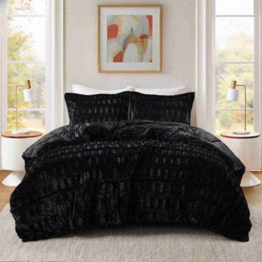 Full/ Back Print Long Fur Comforter Set