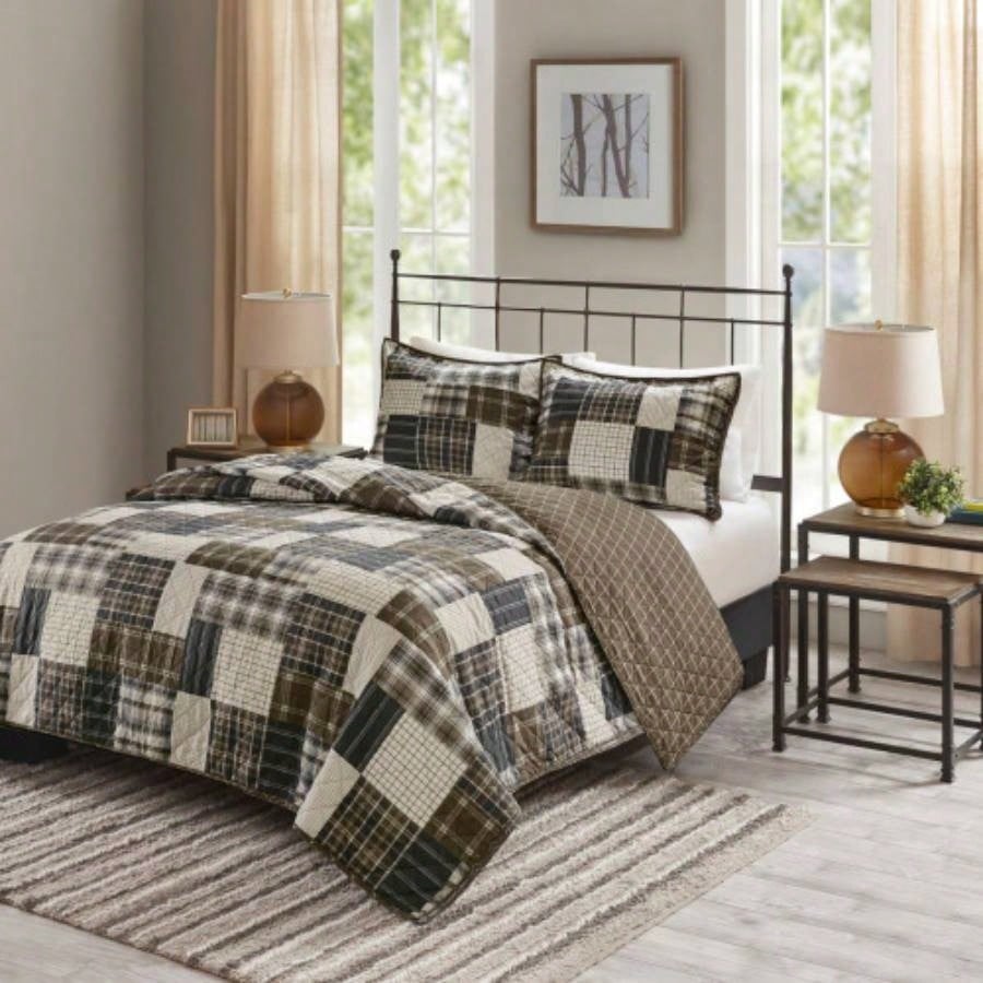 3 Piece Reversible Printed Quilt Set Black/Brown Full/
