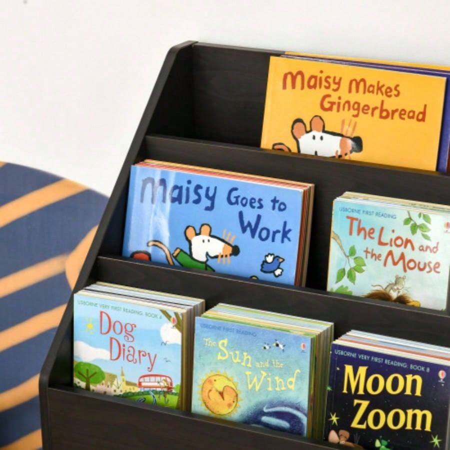 HOMCOM Kids Bookcase Multi - Shelf Rack Organizer with Storage Drawer Books, Playroom, Brown