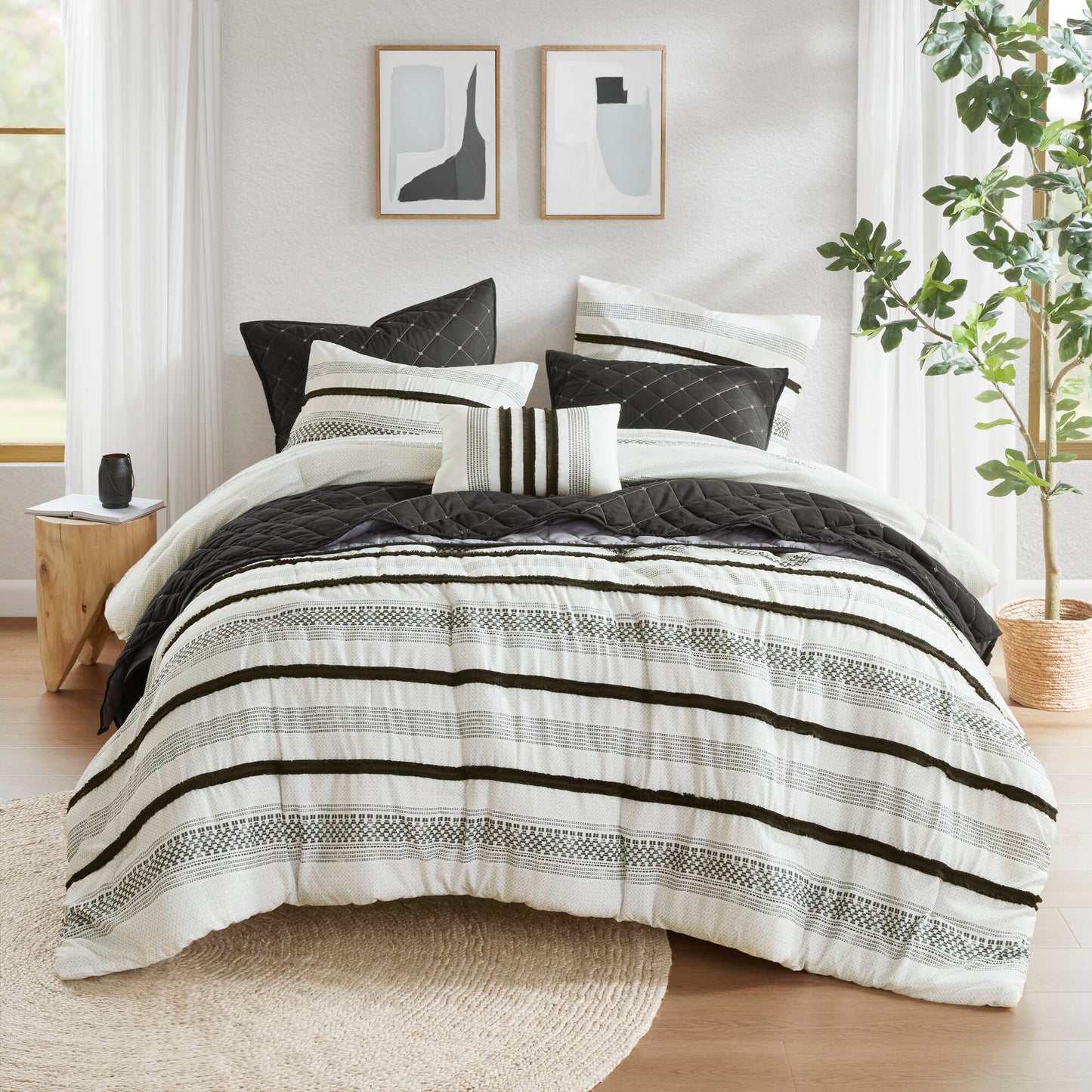 7 Piece Stripe Comforter and Quilt Set-King/Cal King