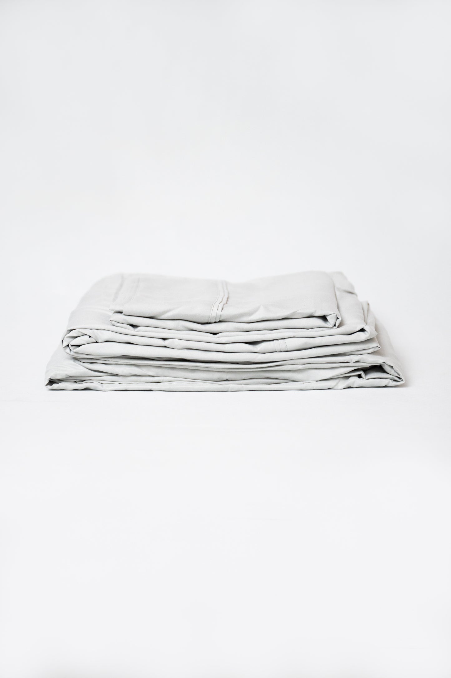 Omne Sleep 4-Piece Pewter Bamboo Twin Hypoallergenic Sheet Set