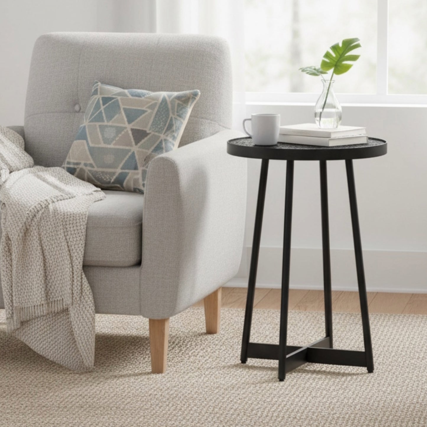 Ranlo Modern Round Accent Table