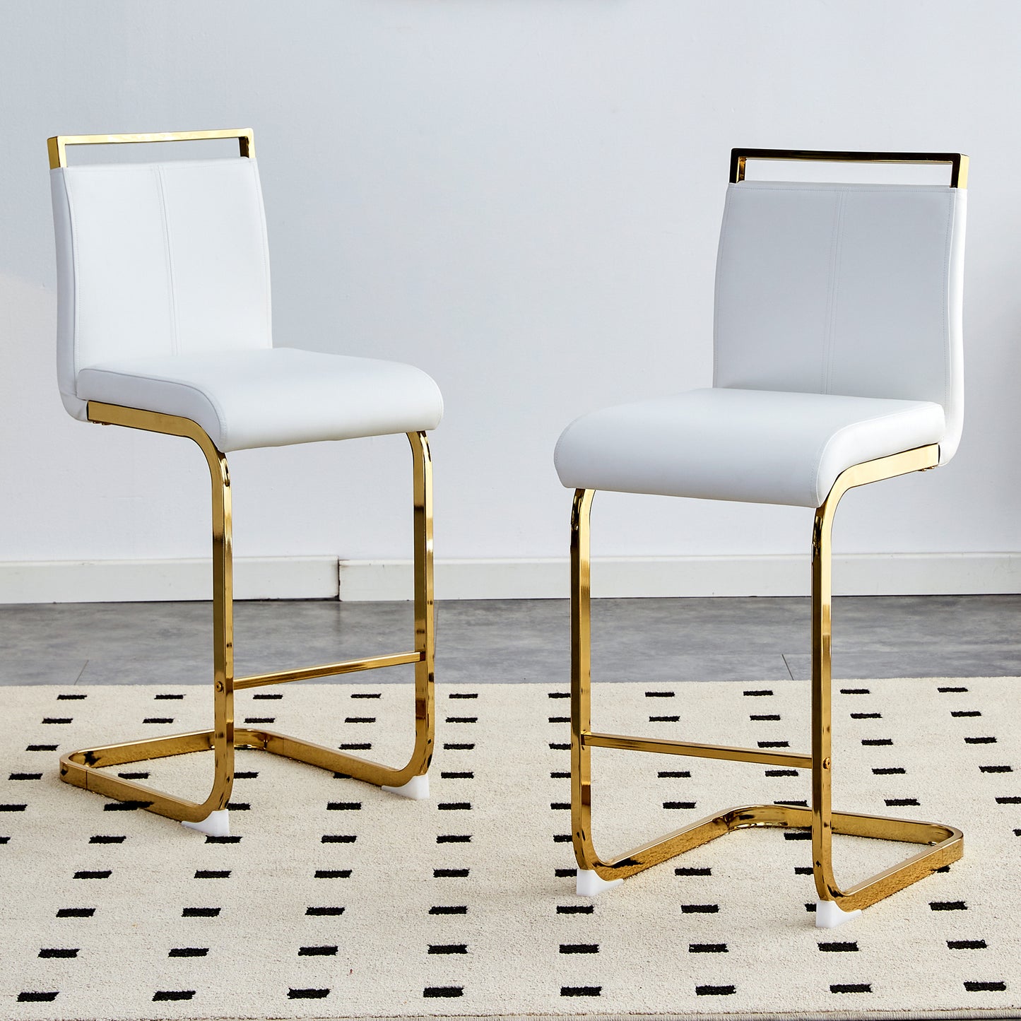 Modern PU leather upholstered bar chair with C-tube gold metal legs, suitable for restaurants, kitchens, terraces, and guest office chairs (set of 2) (White+PU)