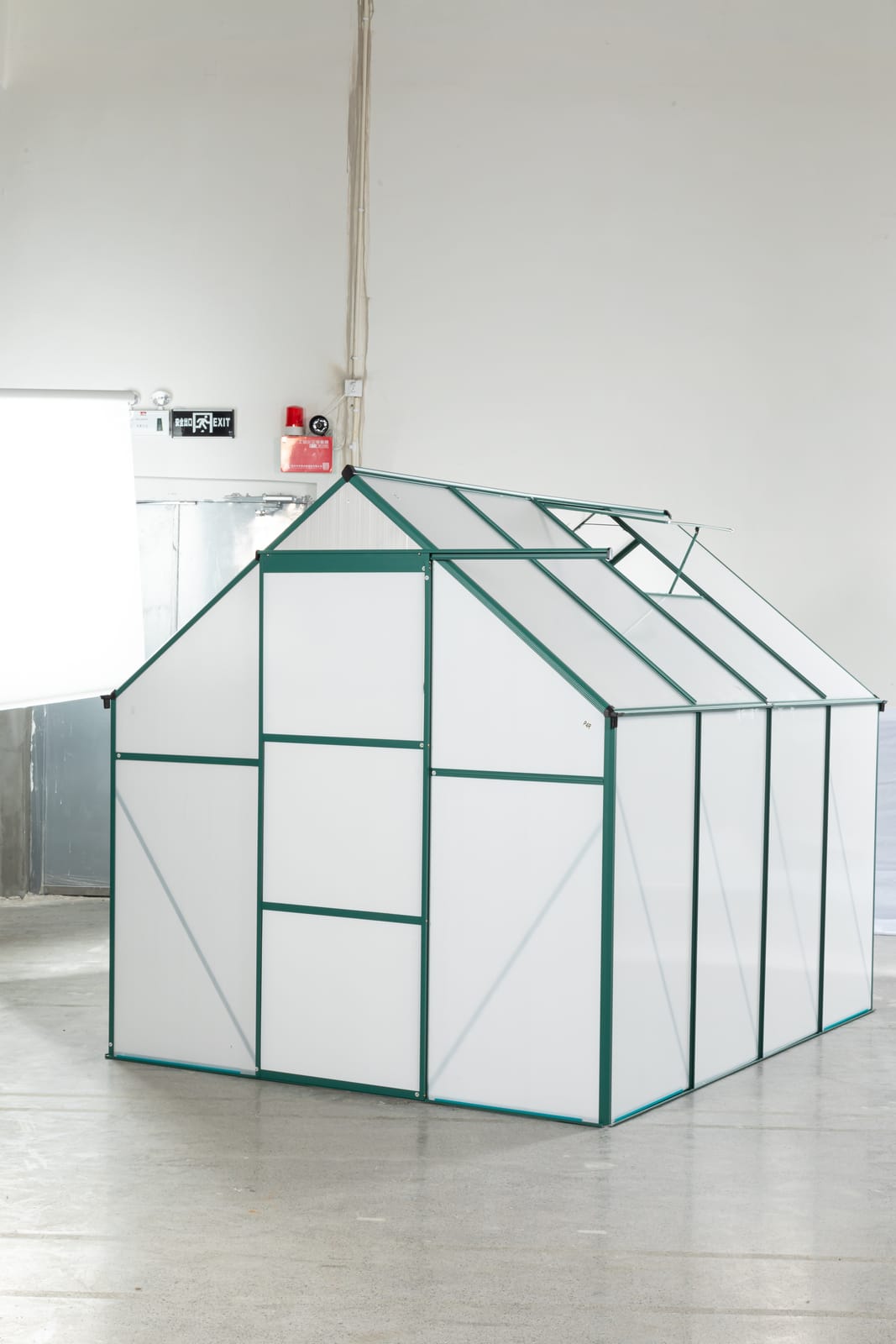 Green Aluminum Garden Greenhouse for Patio or Poolside