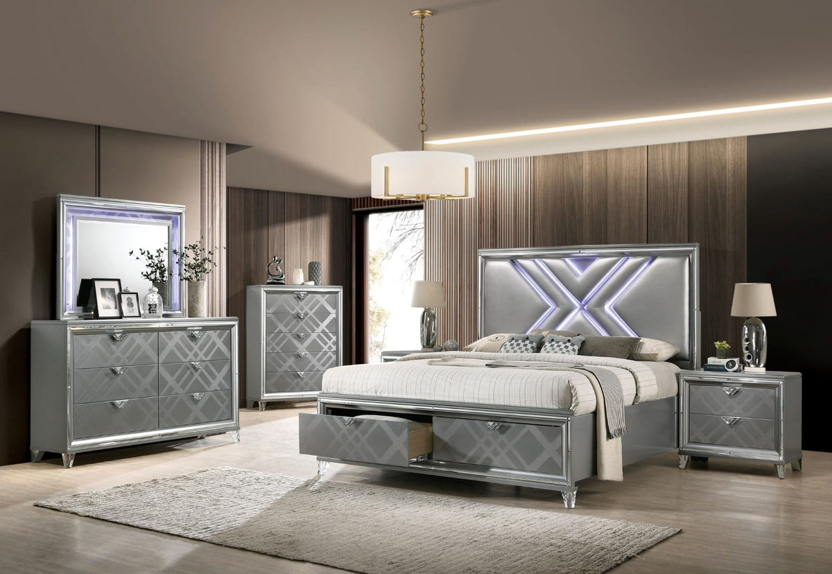 Contemporary Silver Wood Chest with Mirror for Bedroom Storage
