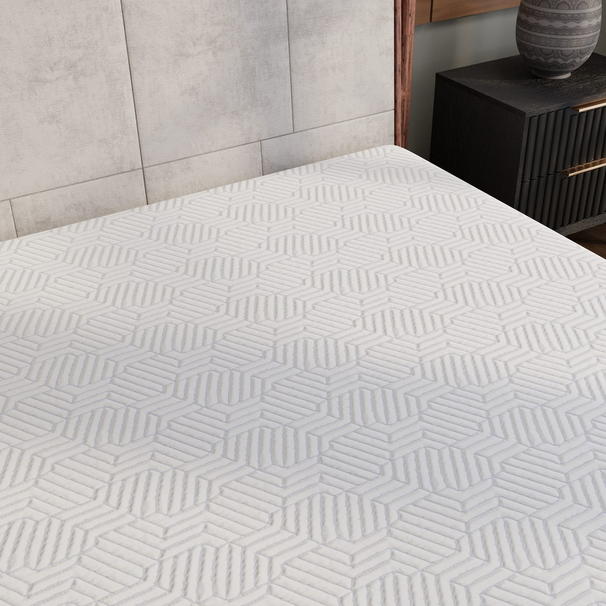 Queen Cooling Memory Foam Mattress - White+Gray for Bedroom