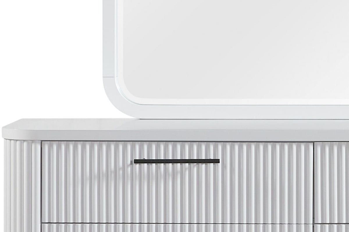 White 6 Drawer Dresser - Solid Wood MDF Bedroom Storage