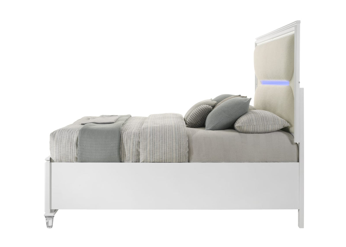 Tarian Queen Bed - White Boucle & Pearl White Storage