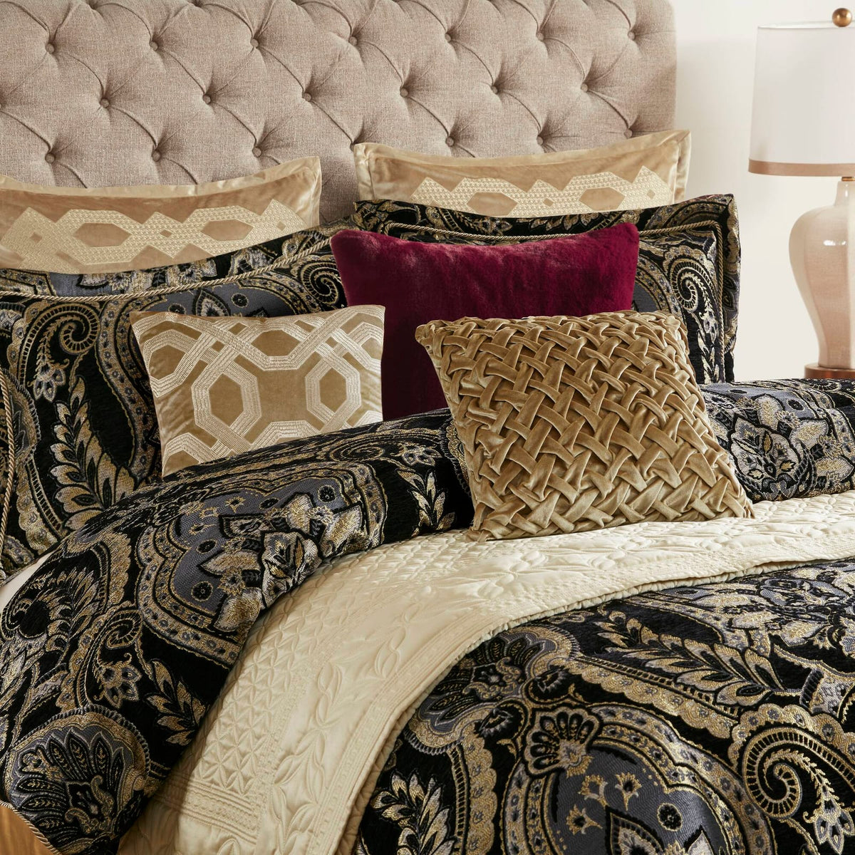 4 PCS King Comforter Set - Multicolor Polyester Bedding