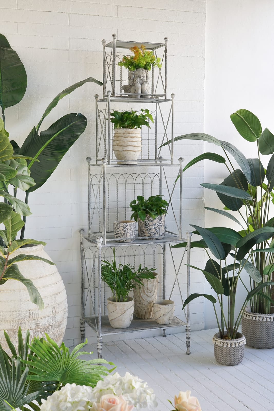 Antique Gray Iron 3-Tier Display Shelf for Living Room Storage
