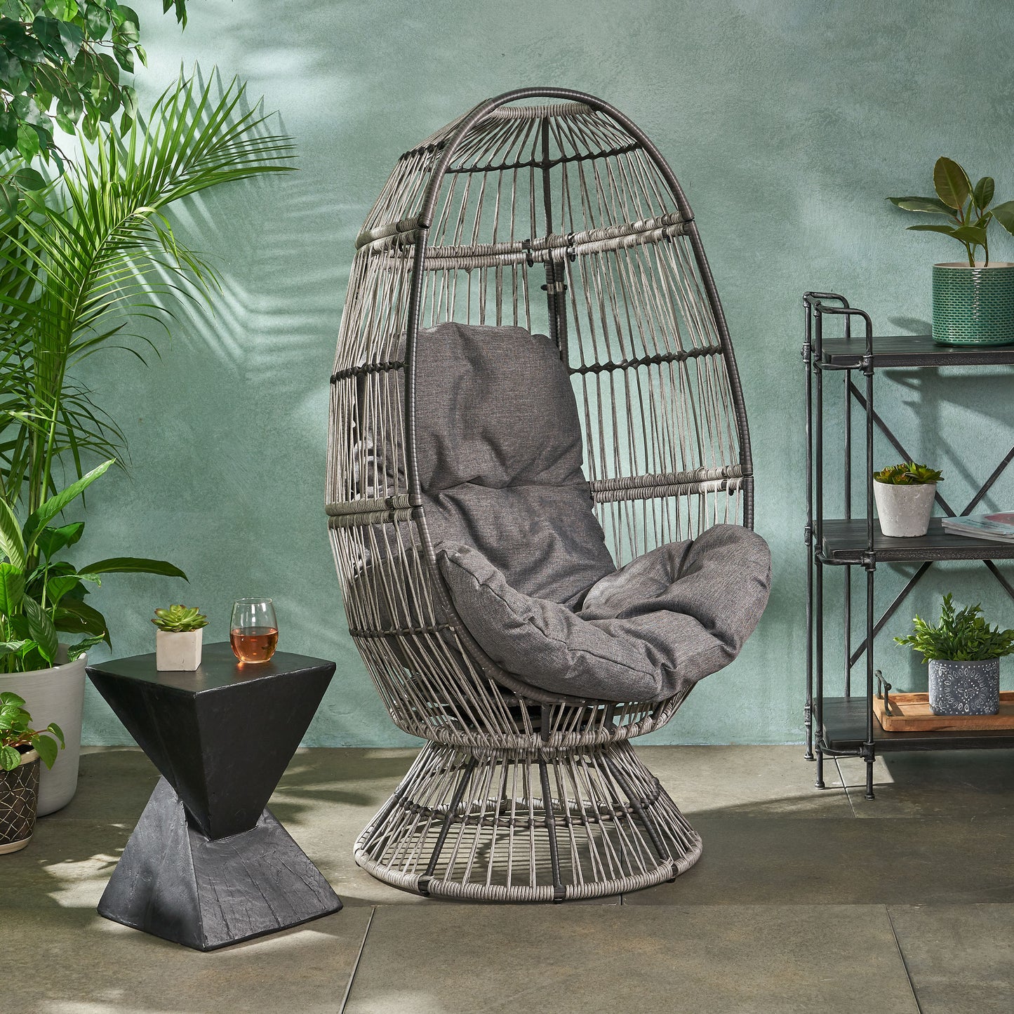 Grey Taupe Swivel Patio Egg Chair - Outdoor Lounge