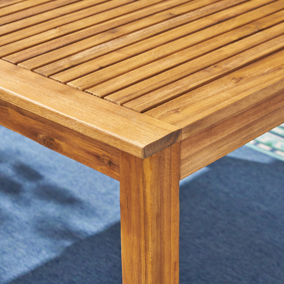 Expandable Acacia Wood Outdoor Dining Table for Garden or Poolside
