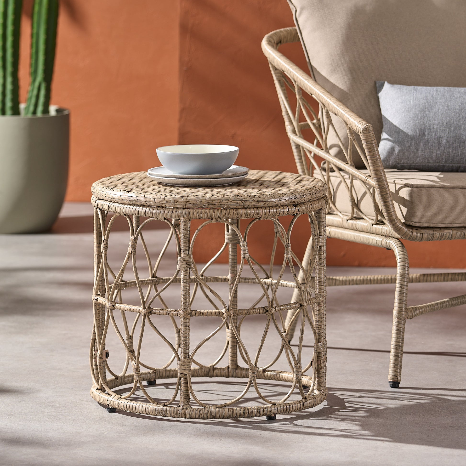 BRUCE SIDE TABLE