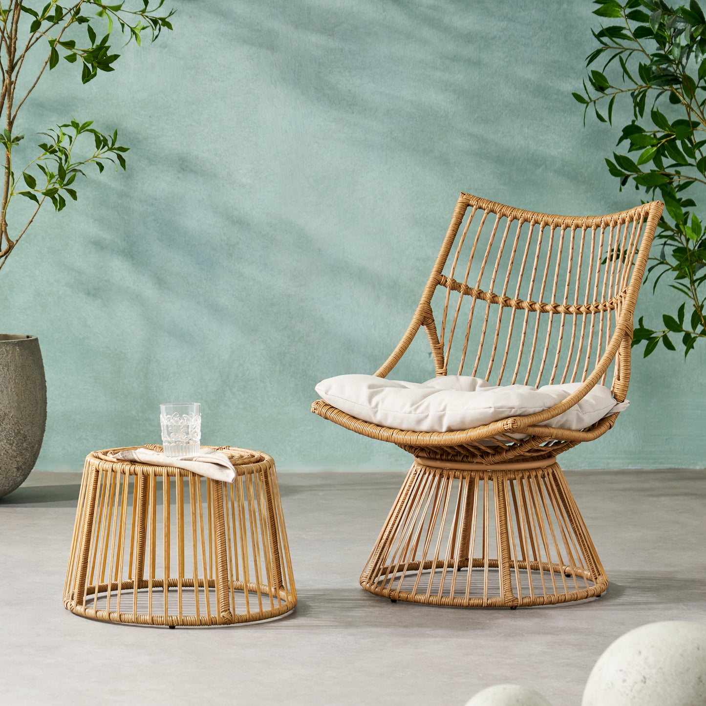Light Brown Outdoor Patio Set for Garden or Poolside Seating