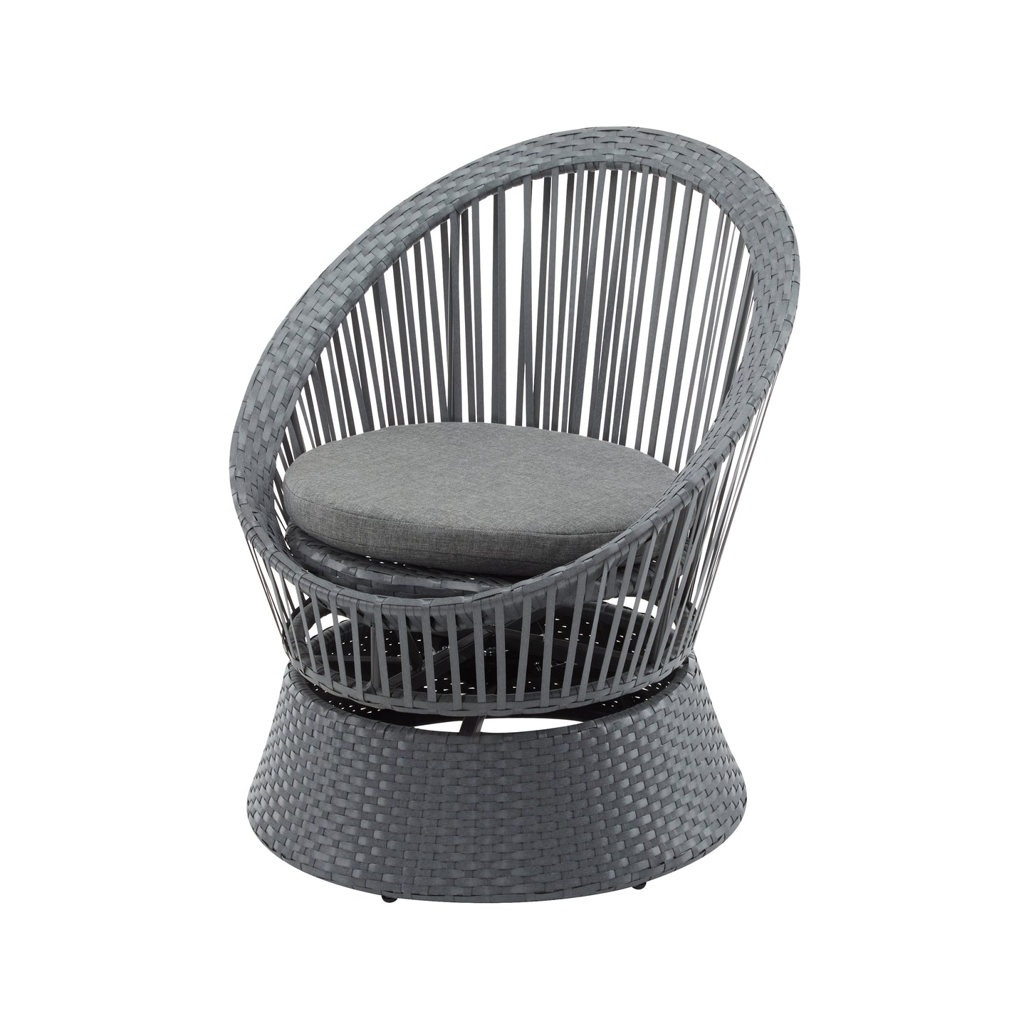 Gray Rattan Lounge Chair for Poolside and Garden Outdoor Seating