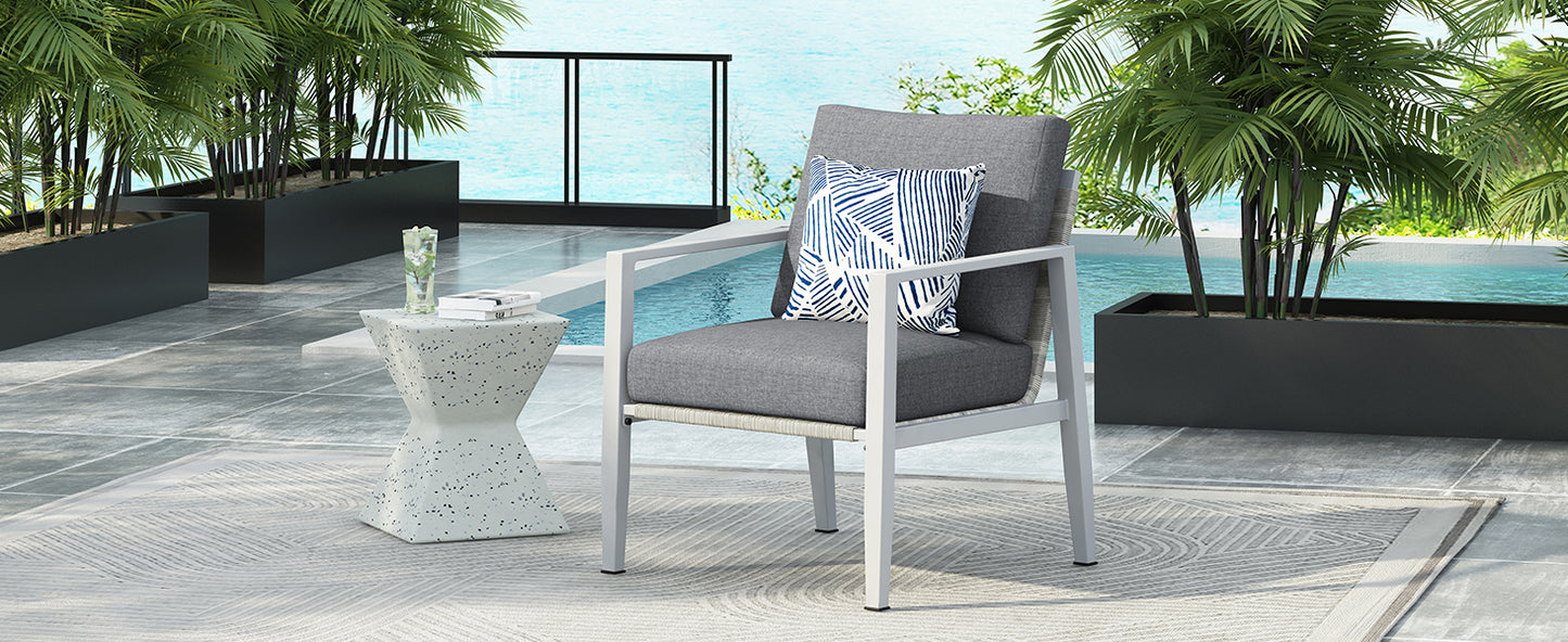 Modern Aluminum Lounge Chair for Garden or Poolside Relaxation