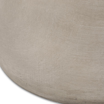 Light Grey Concrete Outdoor Side Table - Patio Accent Table