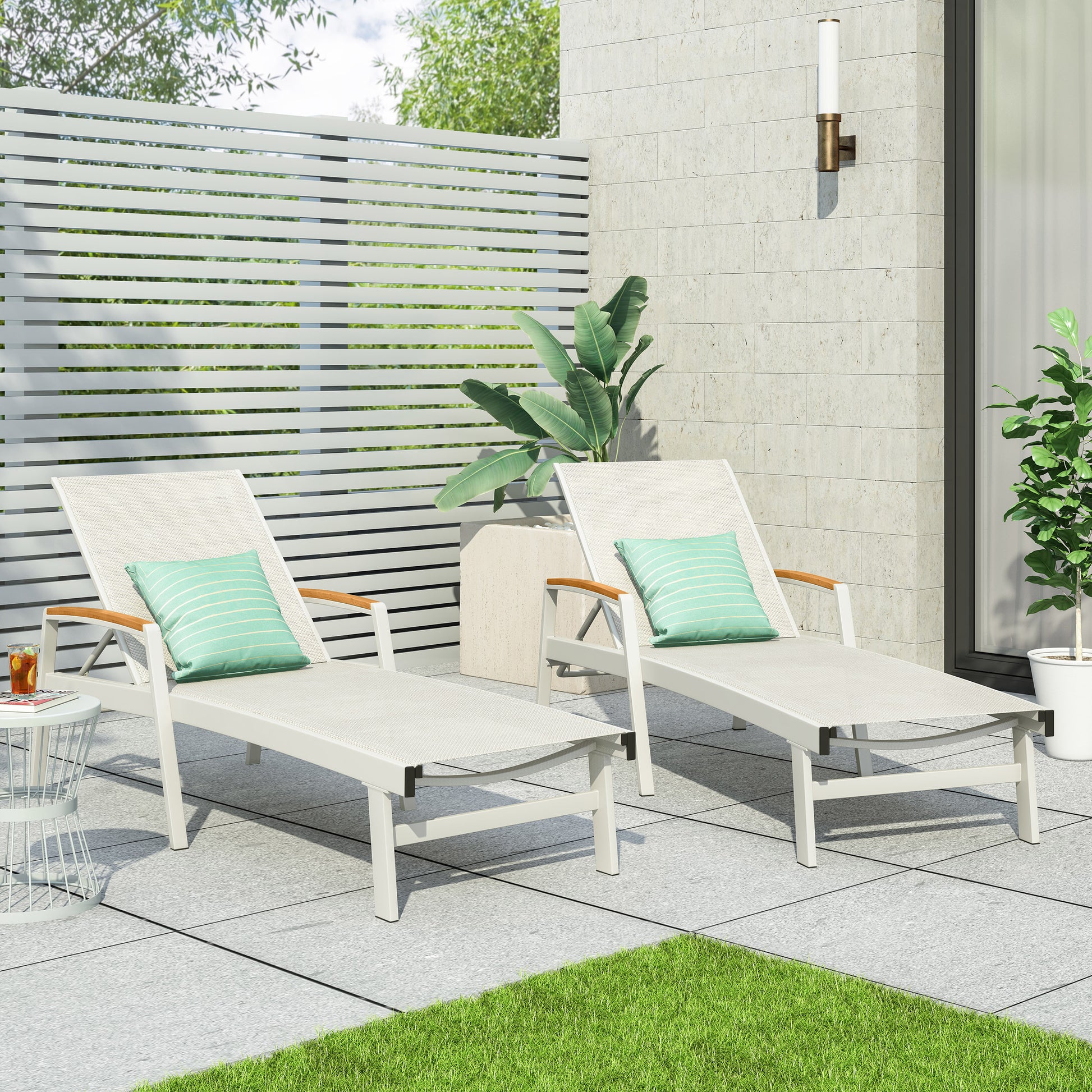 OAXTON CHAISE LOUNGE (62753.00WWHIMP2)