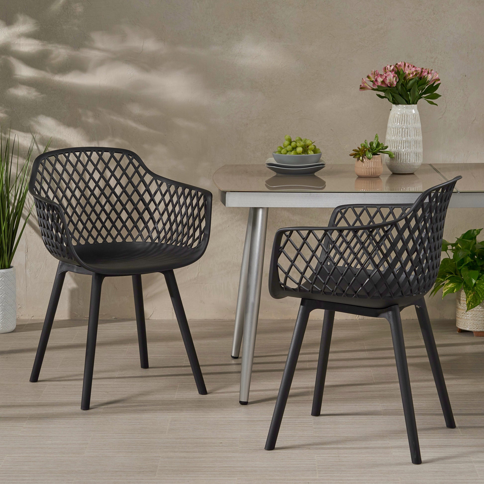 Black Polypropylene Outdoor Dining Chair Set for Patio