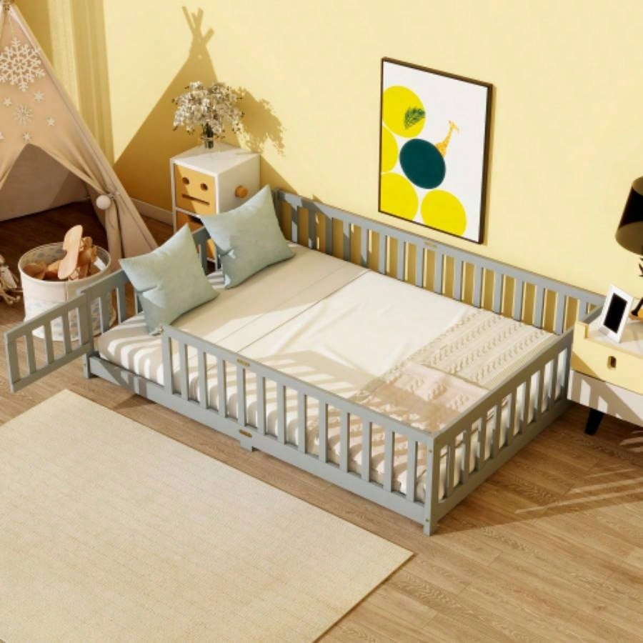 Full Size Floor Bed with Fence and Door, Rubber Wood Floor Bed with Safety Guardrails, Natural