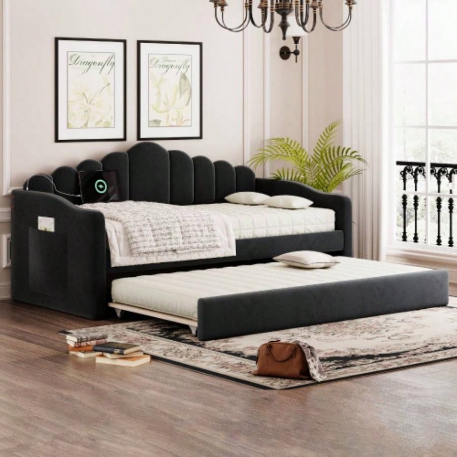 Twin size Upholstered Daybed with Trundle, Velvet Sofabed with USB Charging Ports, No Box - spring Needed, Beige