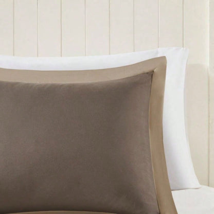 Full/ Scotchgard Quilting Reversible Down Comforter Set