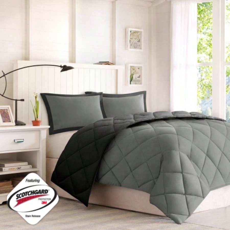 Full/ Scotchgard Quilting Reversible Down Comforter Set