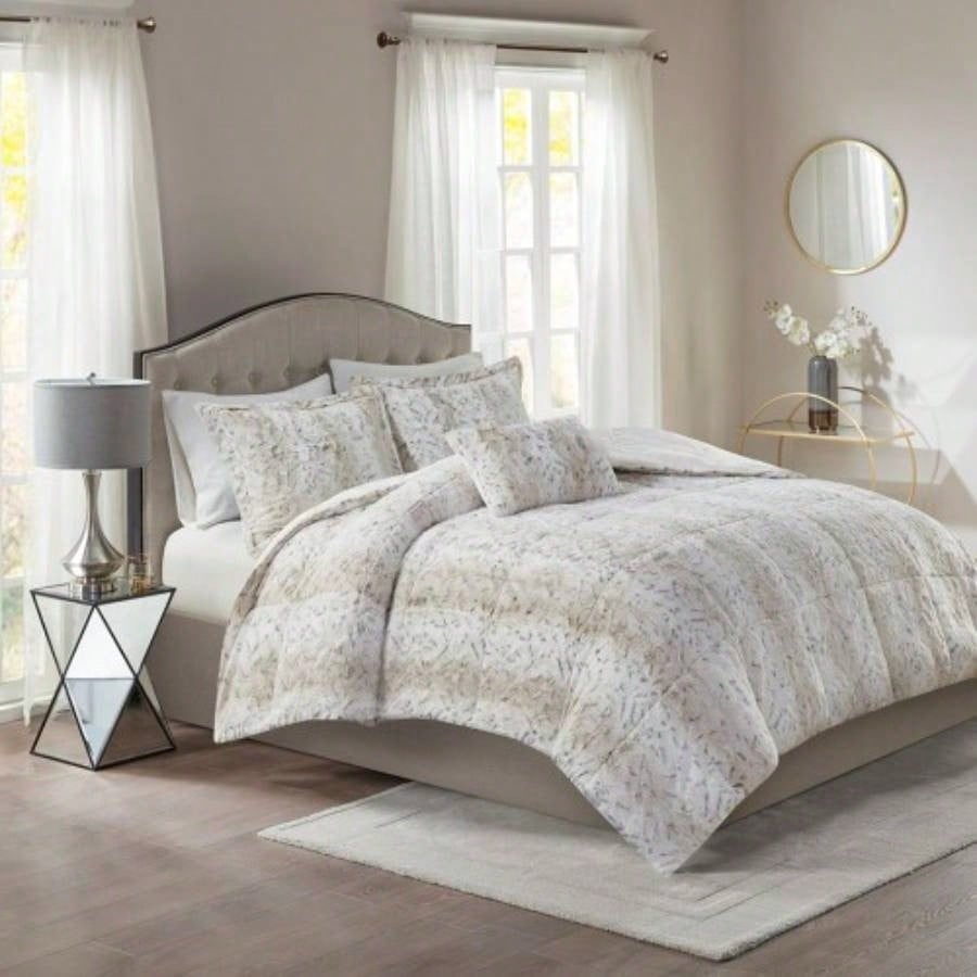 King 4PC Faux Fur Comforter Set