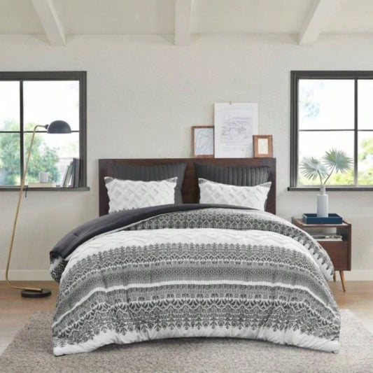 3 Piece Cotton Comforter Set with Chenille Tufting Gray King/Cal King