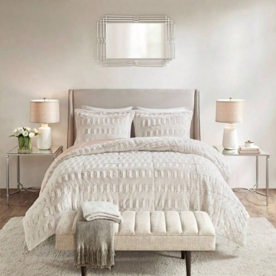 Full/ Back Print Long Fur Comforter Set