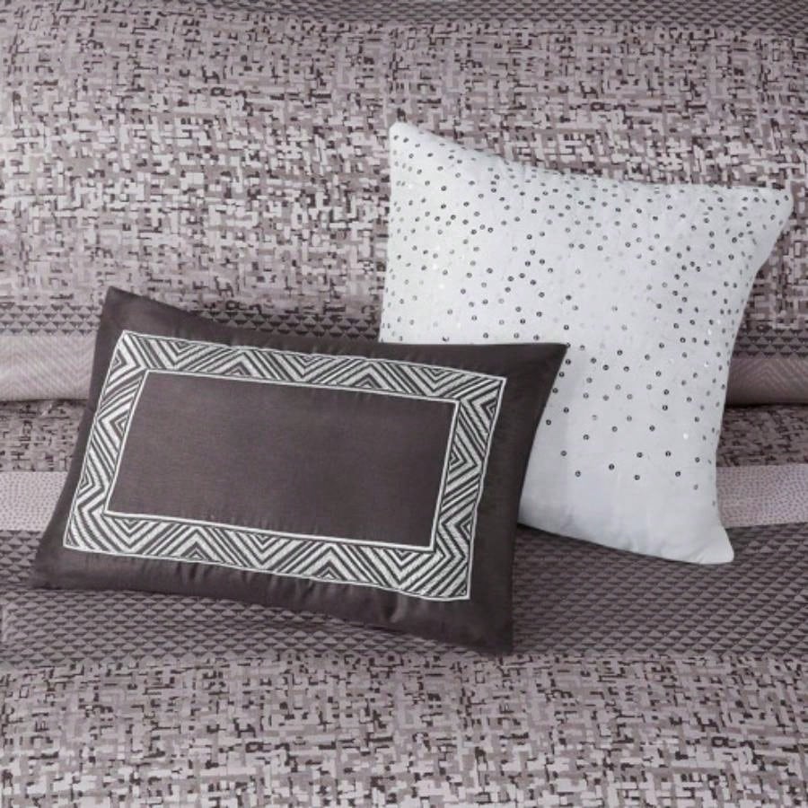 Piece Jacquard Comforter Set/Taupe Cal King