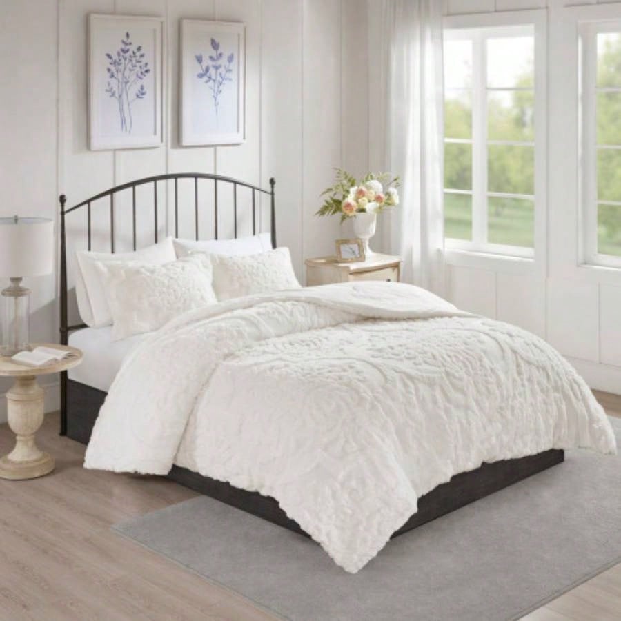 3 piece Tufted Cotton Chenille Damask Comforter Set Taupe King/Cal King