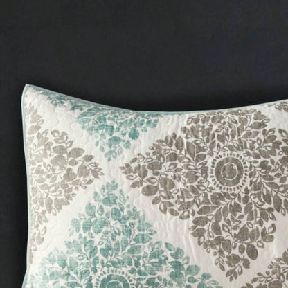 6 Piece Printed Quilt Set with Throw Pillows Aqua Full/