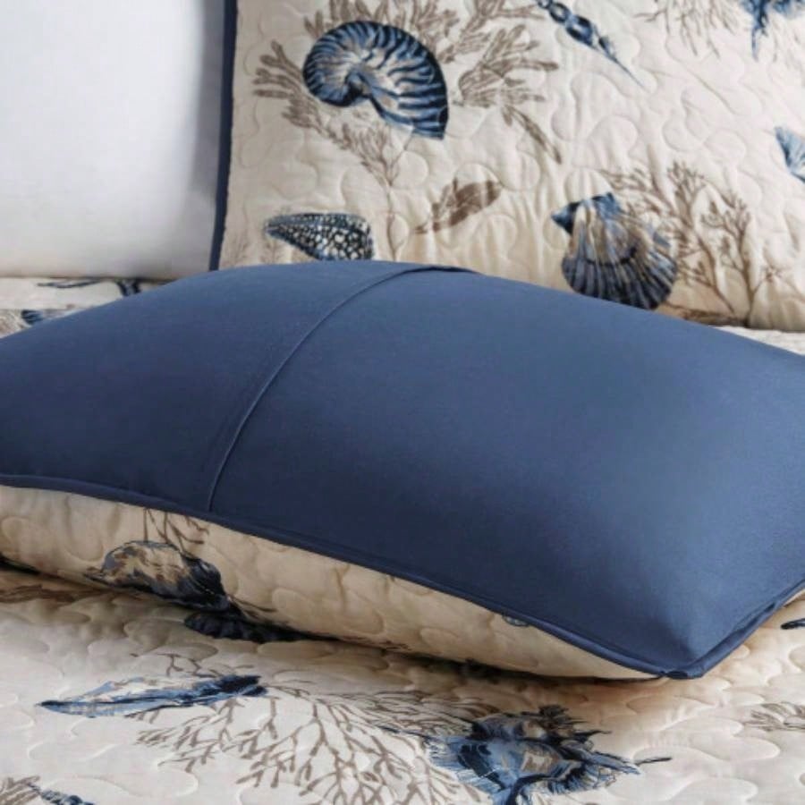 Brushed Microfiber Quilt Set with Throw Pillows Blue Full/