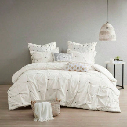 King/Cal King 3 Piece Elastic Embroidered Cotton Duvet Cover Set
