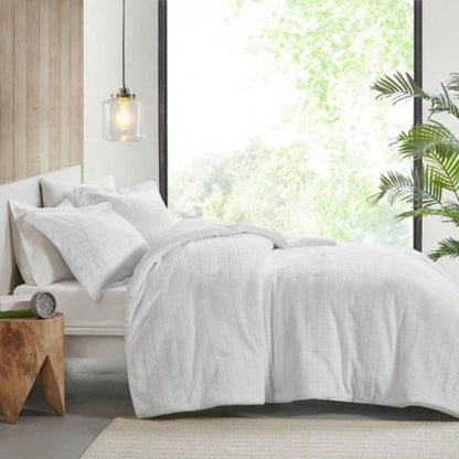Full/ Plush to Sherpa Comforter Set