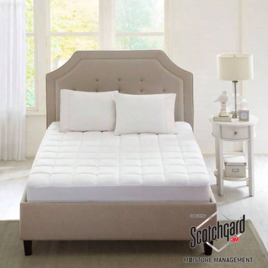Full Microfiber Mattress Pad