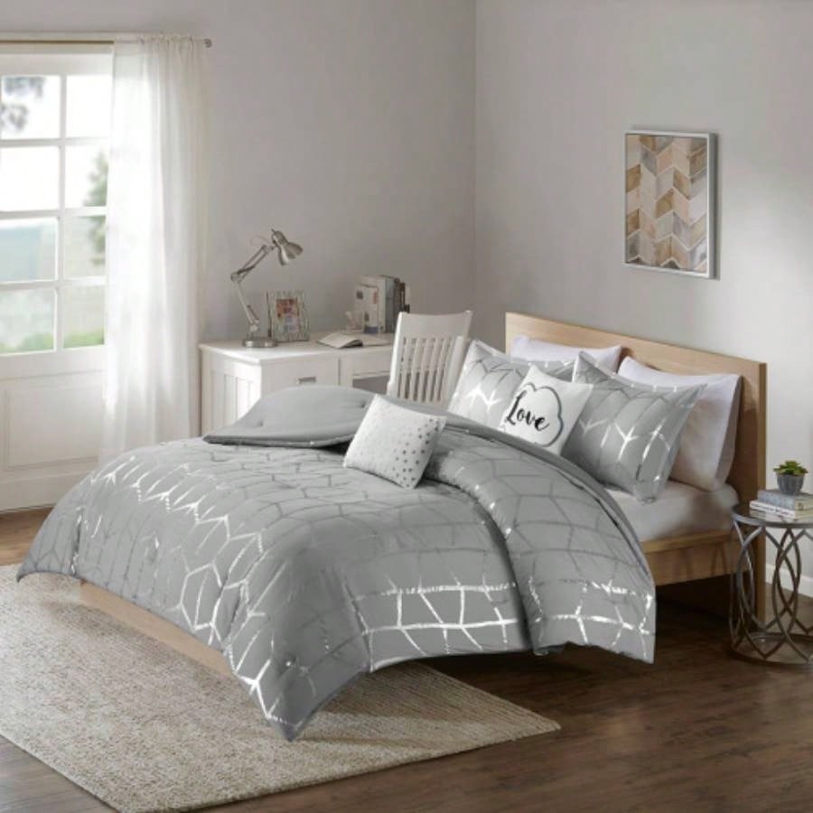 Full/ Metallic Printed Comforter Set
