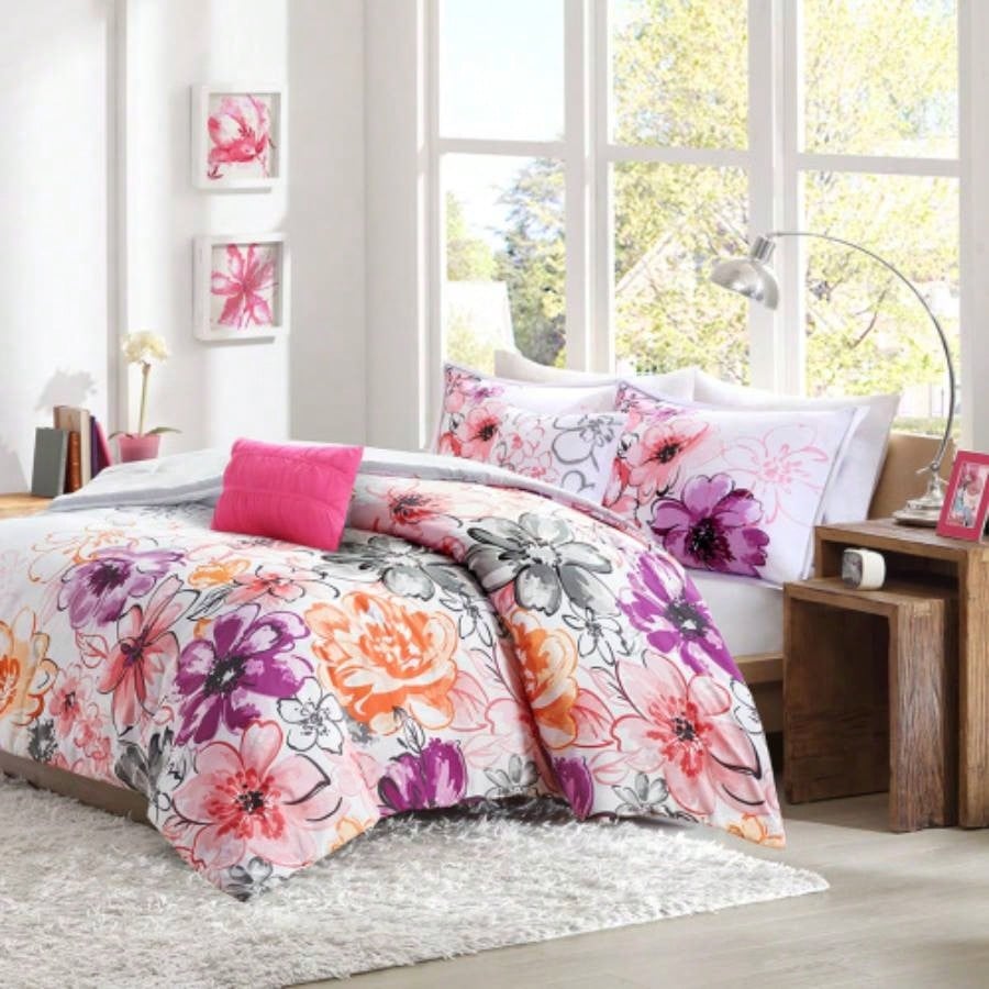 Twin/Twin XL Floral Comforter Set