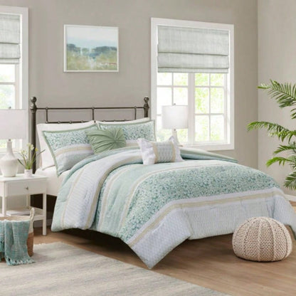 Full/ 4 Piece Seersucker Quilt Set with Throw Pillow