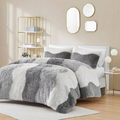 Full/ Ombre Shaggy Faux Fur Comforter Set