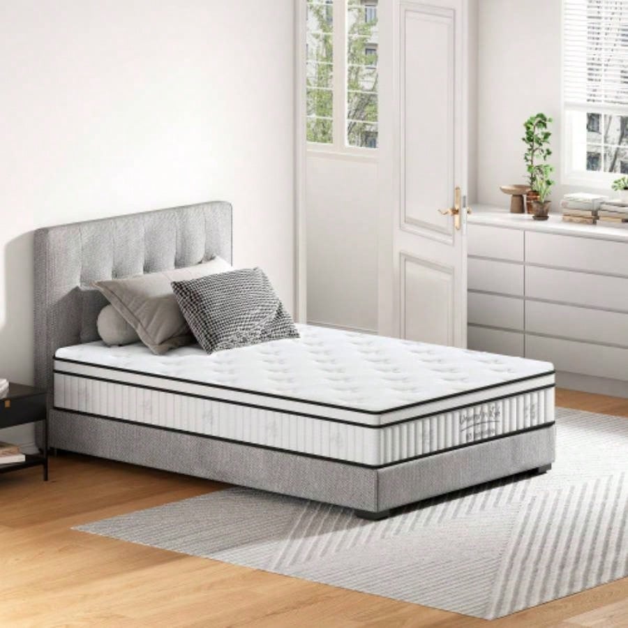 Size Mattress, 12 Inch Hybrid Mattress, Individually Pocketed Innerspring, Medium FirmQueen