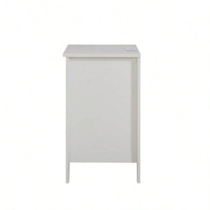 White 3 Drawer Nightstand with Charging Station and USB Ports Power Outlets, Wooden Bed Side Table/End Table Modern Night Stands Bedrooms