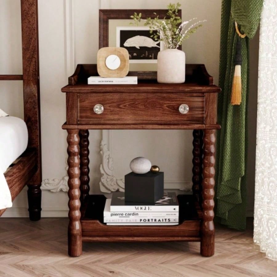 Retro Style Nightstand with Drawer and Open Shelf Bedroom, Bedside Table with Turned and Metal Handle, Walnut
