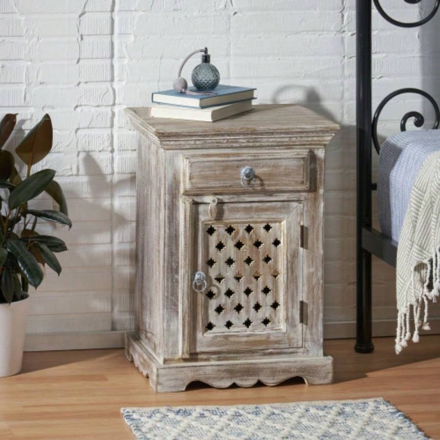 WOODEN NIGHTSTAND WITH 1 DRAWER 1 DOOR