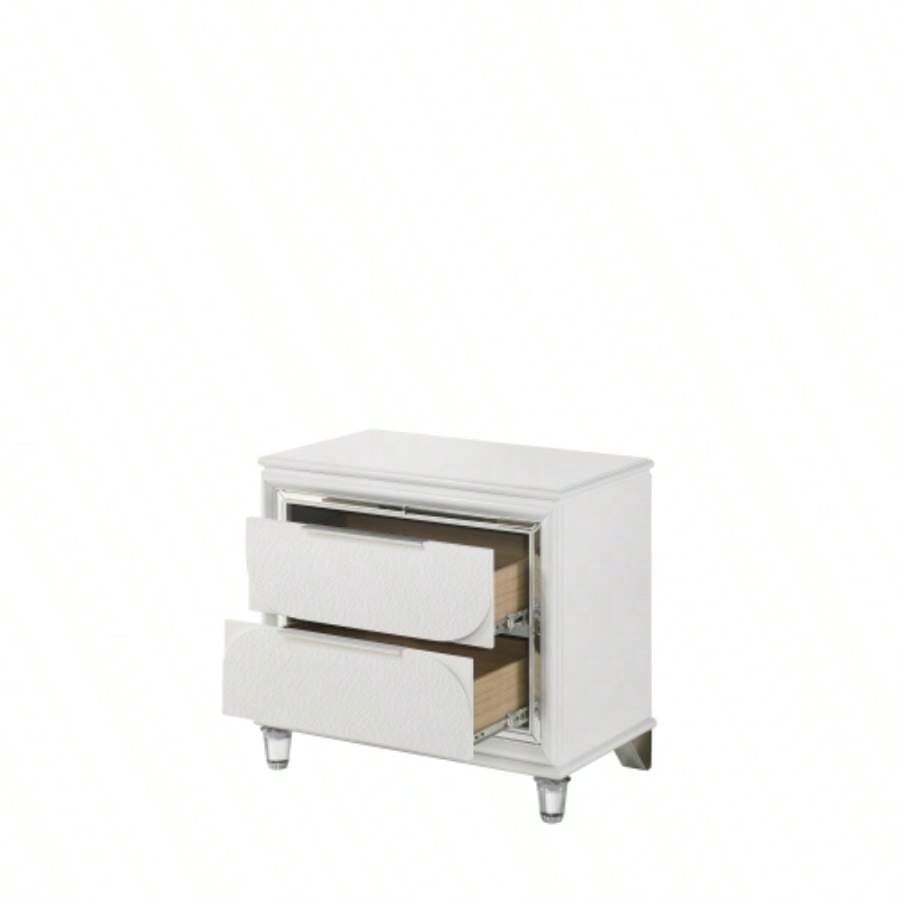 Tarian Pearl White Nightstand