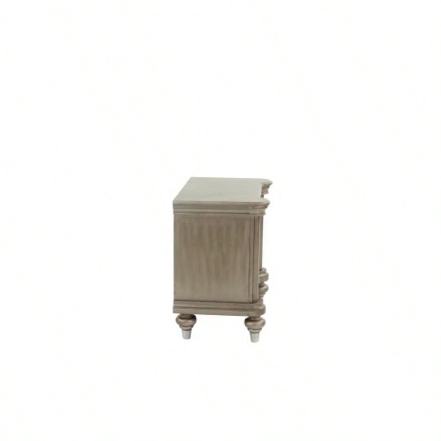 NIGHTSTAND in Champagne