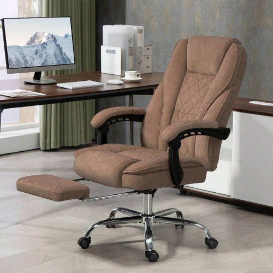 Vinsetto Massage Office Chair with Foot Rest, Executive Office Chair with 6 Vibration Point and Heat, Reclining Computer Chair, Swivel Desk Chair, Adjustable Height, Brown
